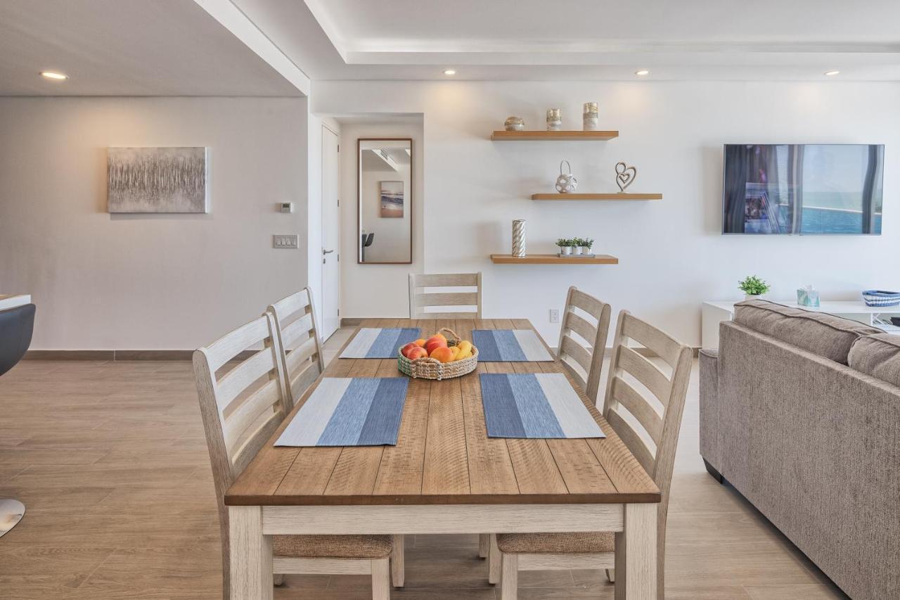 Brand New Contemporary 1 Bed Oceanfront Condo At Encantame Towers Verano E1203 Playa Encanto Экстерьер фото